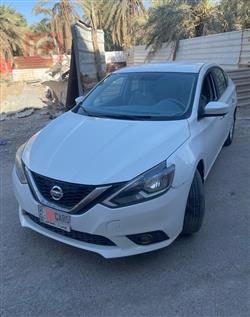 نیسان سێنترا